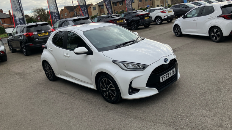 Toyota Yaris 1.5 Hybrid Design 5dr CVT Hybrid Hatchback